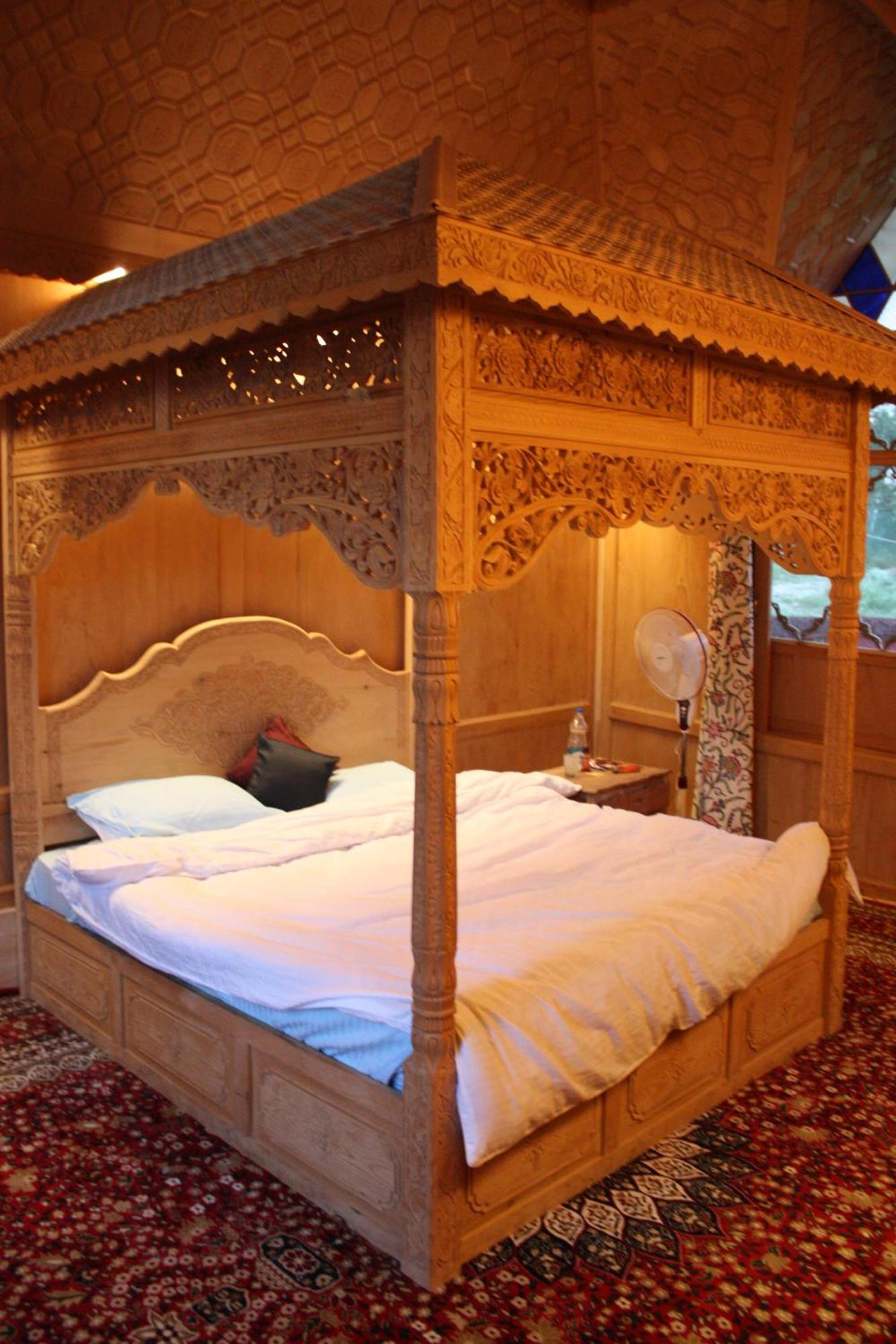 Khilona Luxury Heritage Houseboats Srīnagar Eksteriør billede